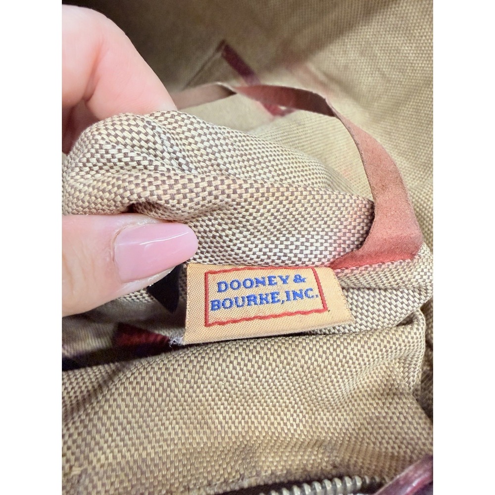 Dooney & Bourke Red Croc Embossed Patchwork Leather Hobo Shoulder Bag Vintage - Picture 9 of 9